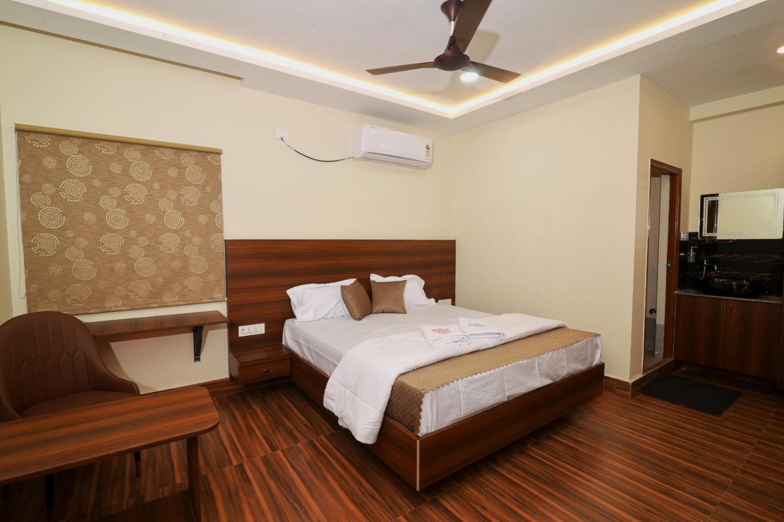 היידראבד Maalyasa Hotel And Suites מראה חיצוני תמונה